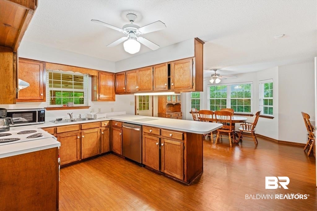 8908 Red Creek Drive Semmes, AL 36575 - Photo 18 of 21