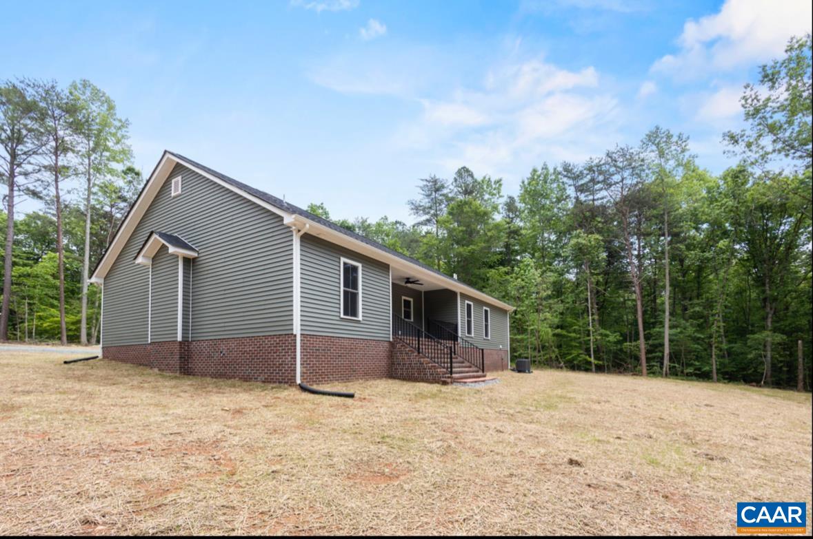 420 Apple Grove Road Mineral, VA 23117 - Photo 3 of 8 Gallery Image 3