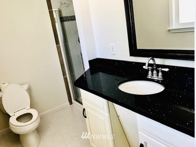 14136 148th Place Southeast Renton, WA 98059 - Photo 16 of 25