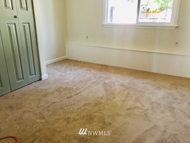 14136 148th Place Southeast Renton, WA 98059 - Photo 17 of 25