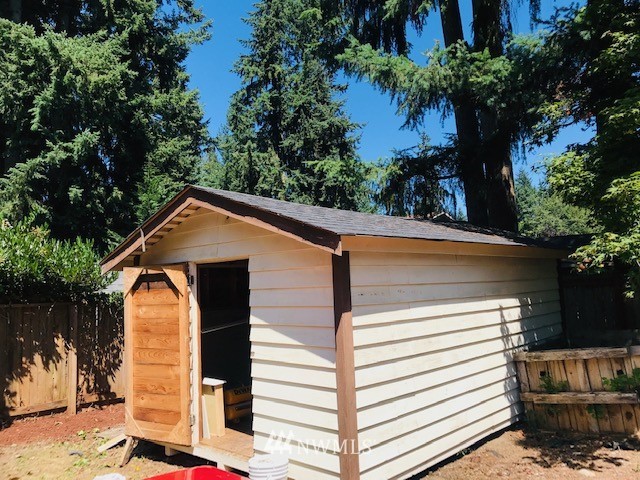 14136 148th Place Southeast Renton, WA 98059 - Photo 23 of 25
