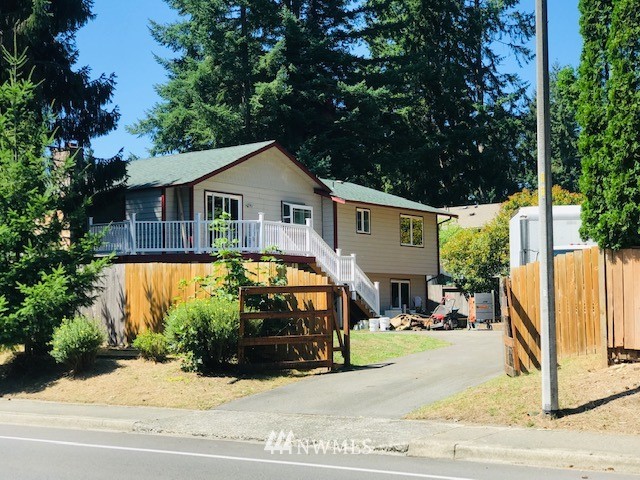 14136 148th Place Southeast Renton, WA 98059 - Photo 4 of 25