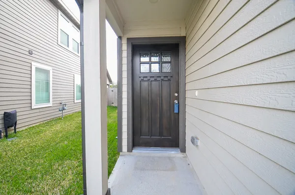 $2,395 | 18831 Glenwood Chase Court, Katy, TX 77449