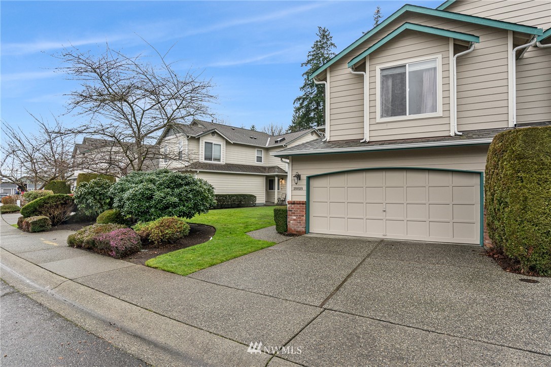 18818 19th Drive Southeast Bothell, WA 98012 - Photo 2 of 37 Gallery Image 2