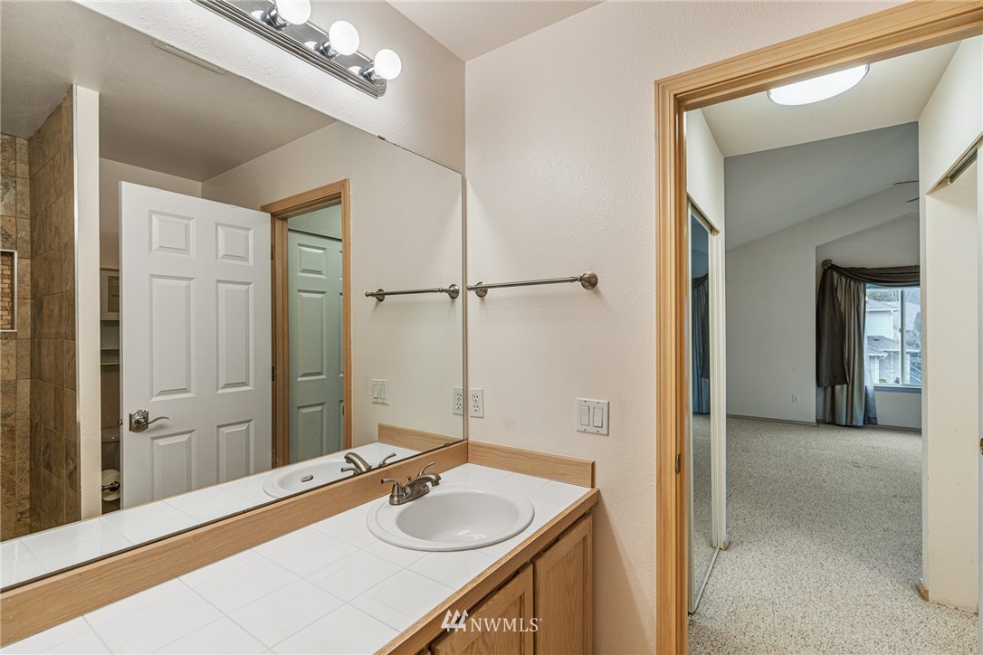 18818 19th Drive Southeast Bothell, WA 98012 - Photo 28 of 37 Gallery Image 28