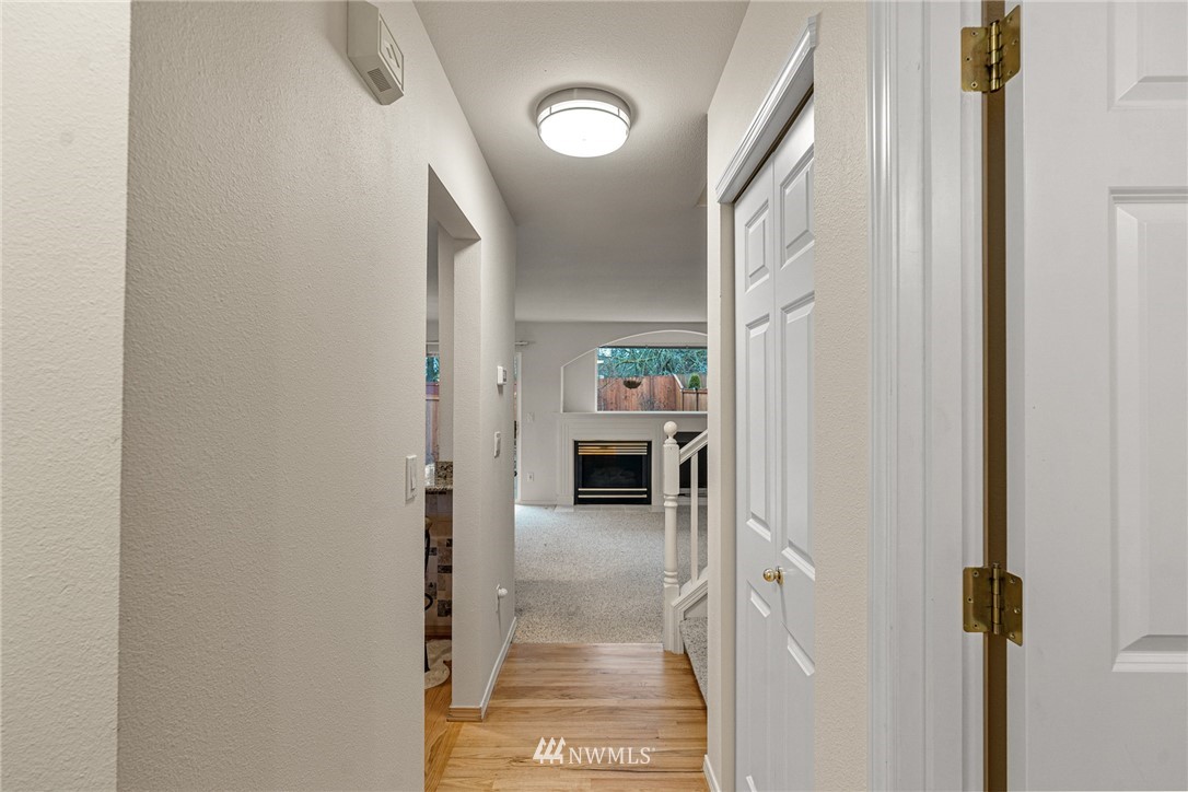 18818 19th Drive Southeast Bothell, WA 98012 - Photo 6 of 37 Gallery Image 6