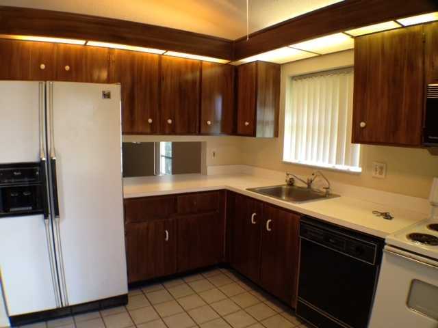 8242 Springtree Road, Unit B Boca Raton, FL 33496 - Photo 5 of 13 Additional Photo