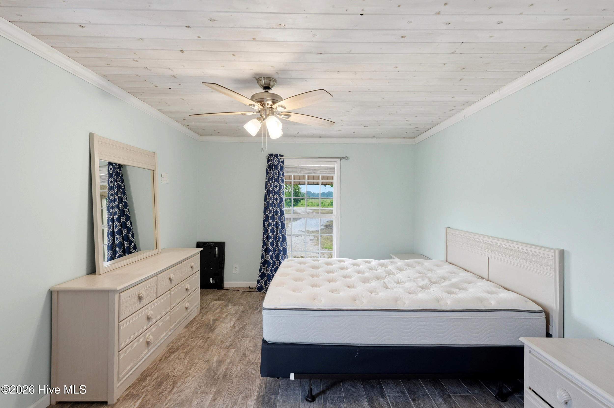 879 Bricklanding Road Southwest Shallotte, NC 28470 - Photo 23 of 56 Primary bedroom