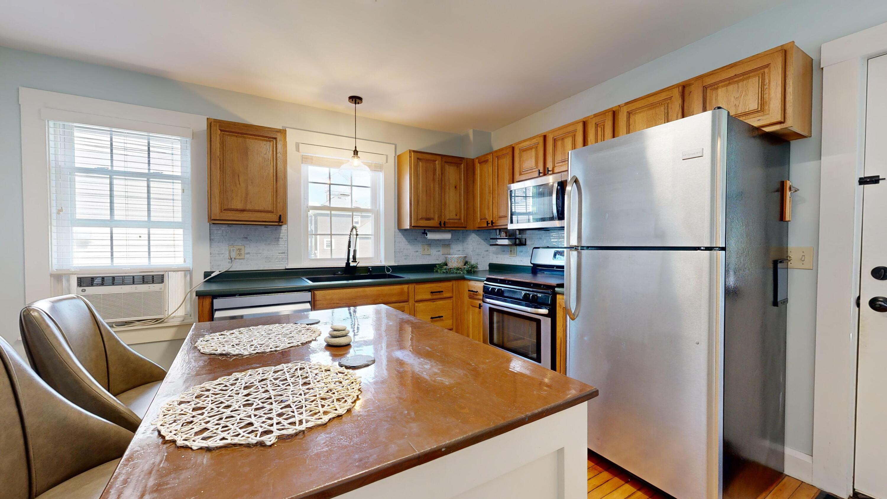 12 Prospect Street Limerick, ME 04048 - Photo 9 of 49 kitchen