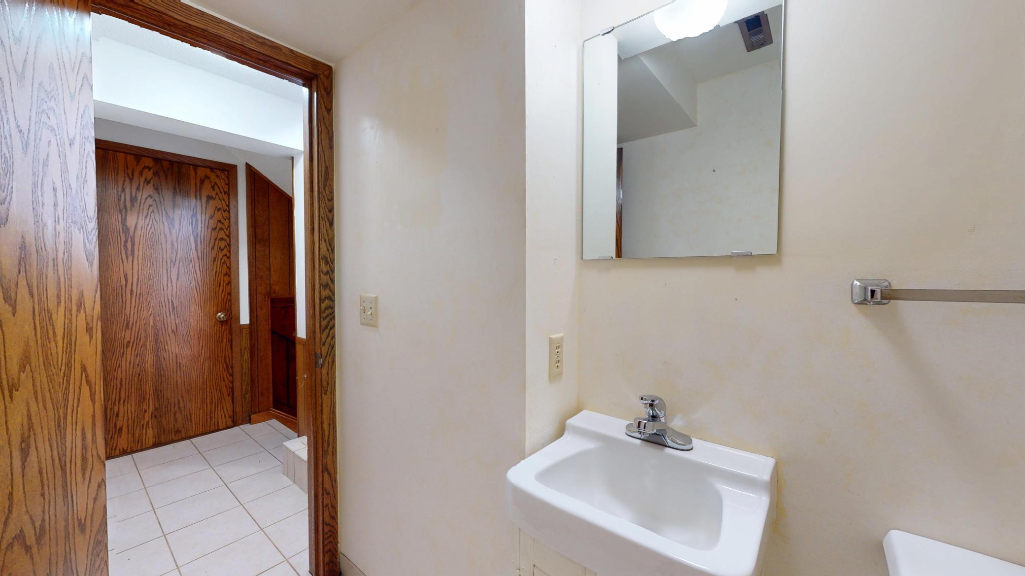 517 26th Street Northwest Rochester, MN 55901 - Photo 18 of 27 Gallery Image 18