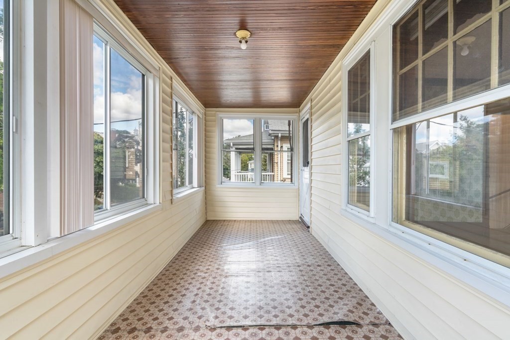 21 Allen Street Arlington, MA 02474 - Photo 12 of 42