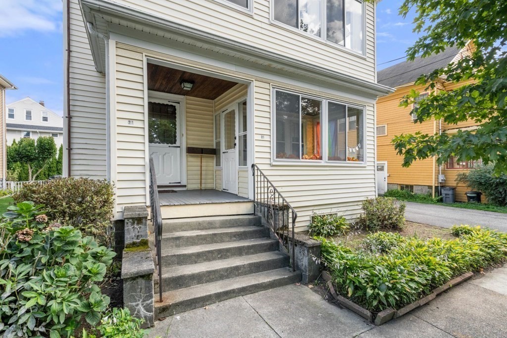 21 Allen Street Arlington, MA 02474 - Photo 2 of 42
