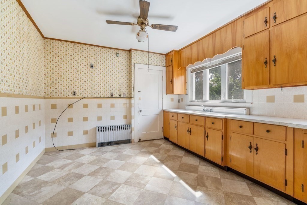 21 Allen Street Arlington, MA 02474 - Photo 22 of 42