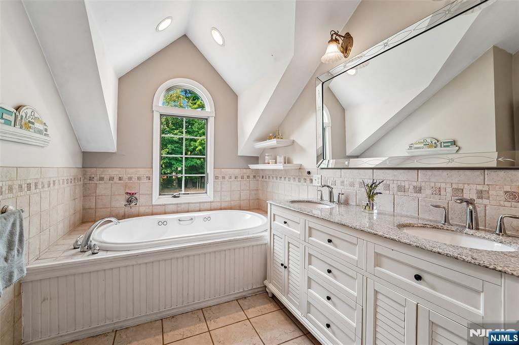58 Powell Road Allendale, NJ 07401 - Photo 22 of 33 Gallery Image 22