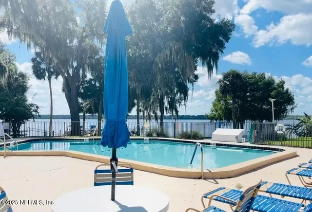 $269,900 | 223 Hiawatha Court, East Palatka, FL 32131