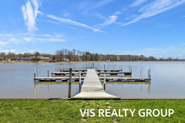 $450,000 | 570 Wind Drift Lane, Unit 25, Spring Lake, MI 49456