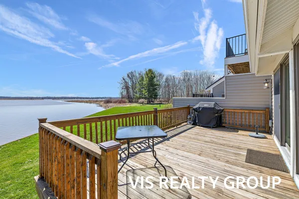 $450,000 | 570 Wind Drift Lane, Unit 25, Spring Lake, MI 49456