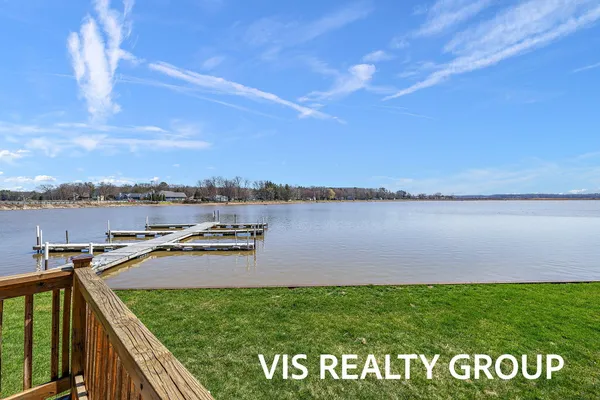$450,000 | 570 Wind Drift Lane, Unit 25, Spring Lake, MI 49456