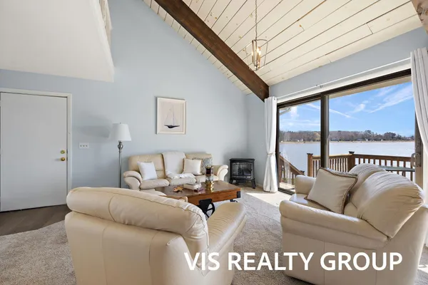 $450,000 | 570 Wind Drift Lane, Unit 25, Spring Lake, MI 49456