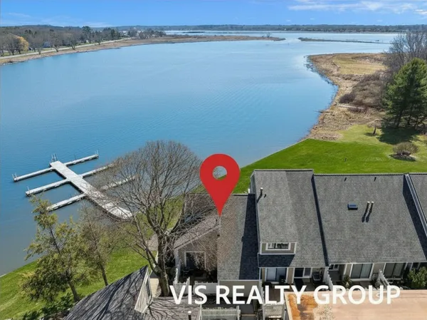 $450,000 | 570 Wind Drift Lane, Unit 25, Spring Lake, MI 49456