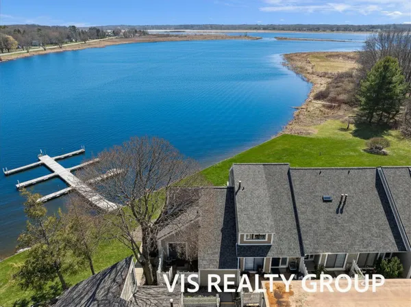 $450,000 | 570 Wind Drift Lane, Unit 25, Spring Lake, MI 49456