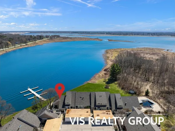 $450,000 | 570 Wind Drift Lane, Unit 25, Spring Lake, MI 49456