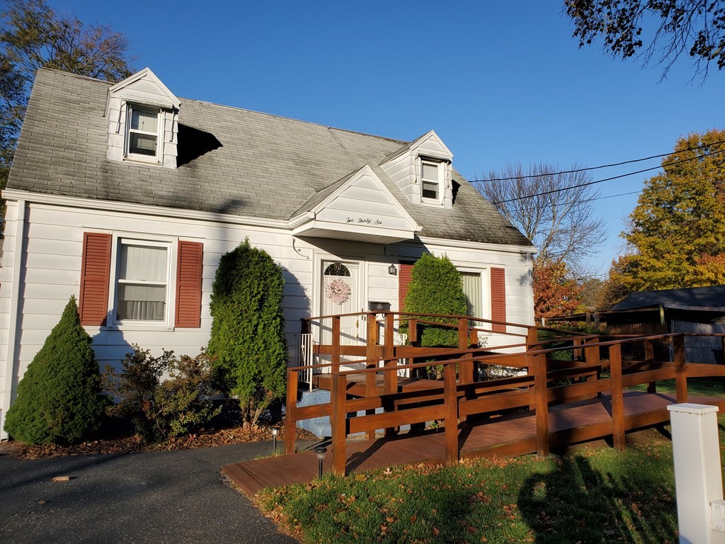236 Rosewell Street Springfield, MA 01109 - Photo 1 of 19 Gallery Image 1