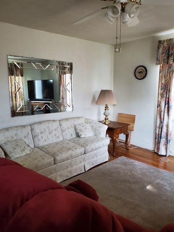 236 Rosewell Street Springfield, MA 01109 - Photo 17 of 19 Gallery Image 17