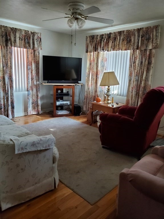 236 Rosewell Street Springfield, MA 01109 - Photo 18 of 19 Gallery Image 18