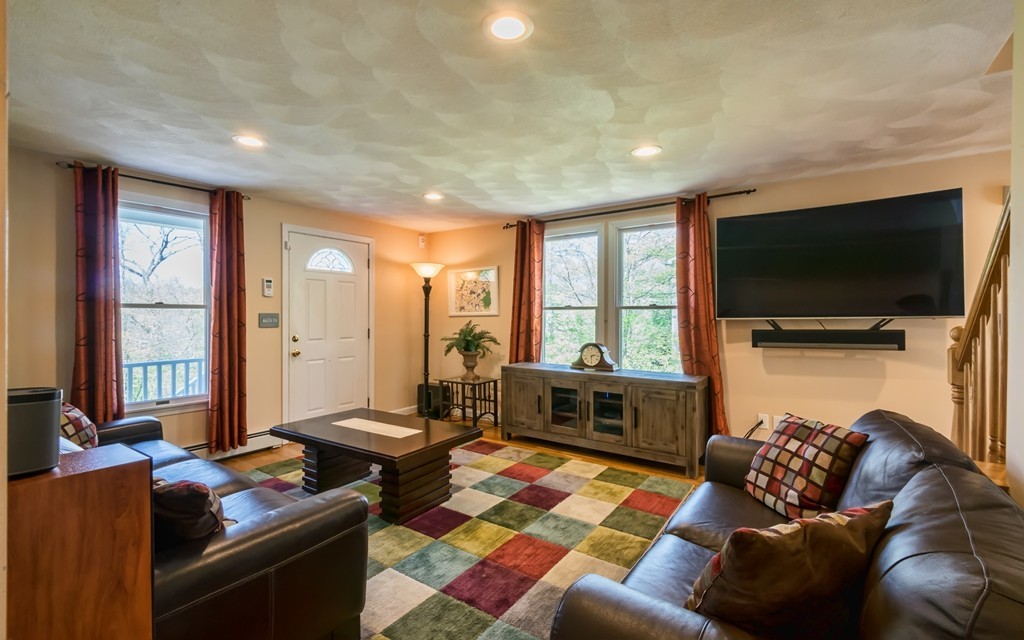 41 Intervale Road Salem, MA 01970 - Photo 3 of 26 Gallery Image 3