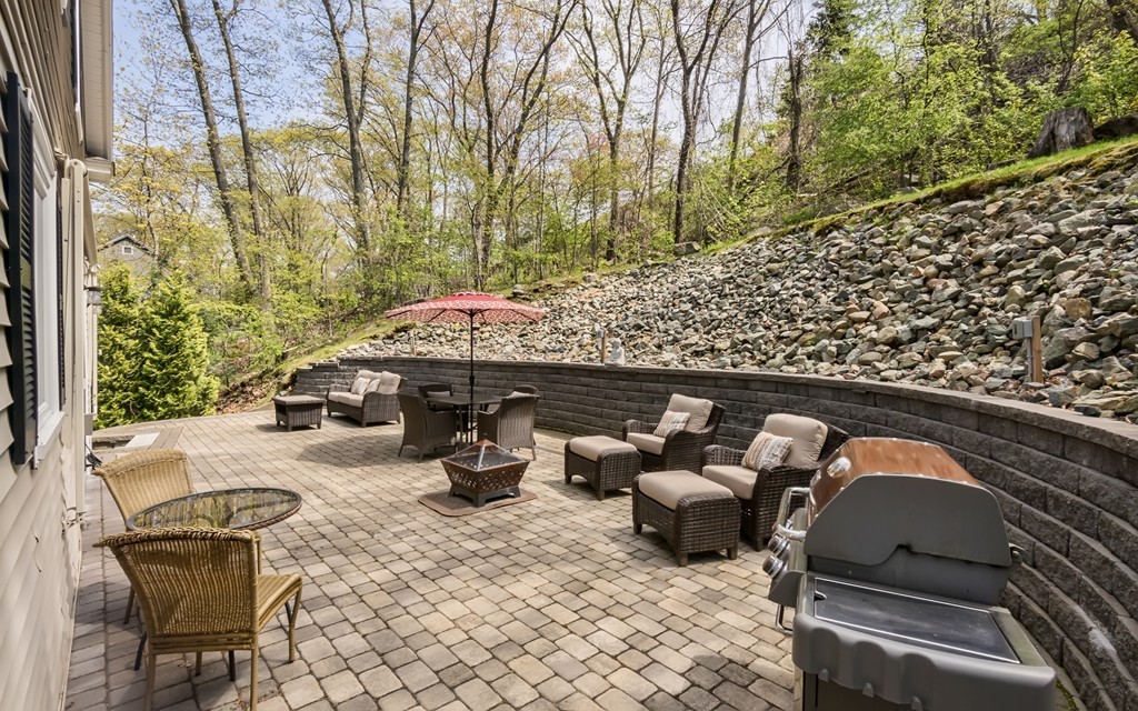 41 Intervale Road Salem, MA 01970 - Photo 8 of 26 Gallery Image 8