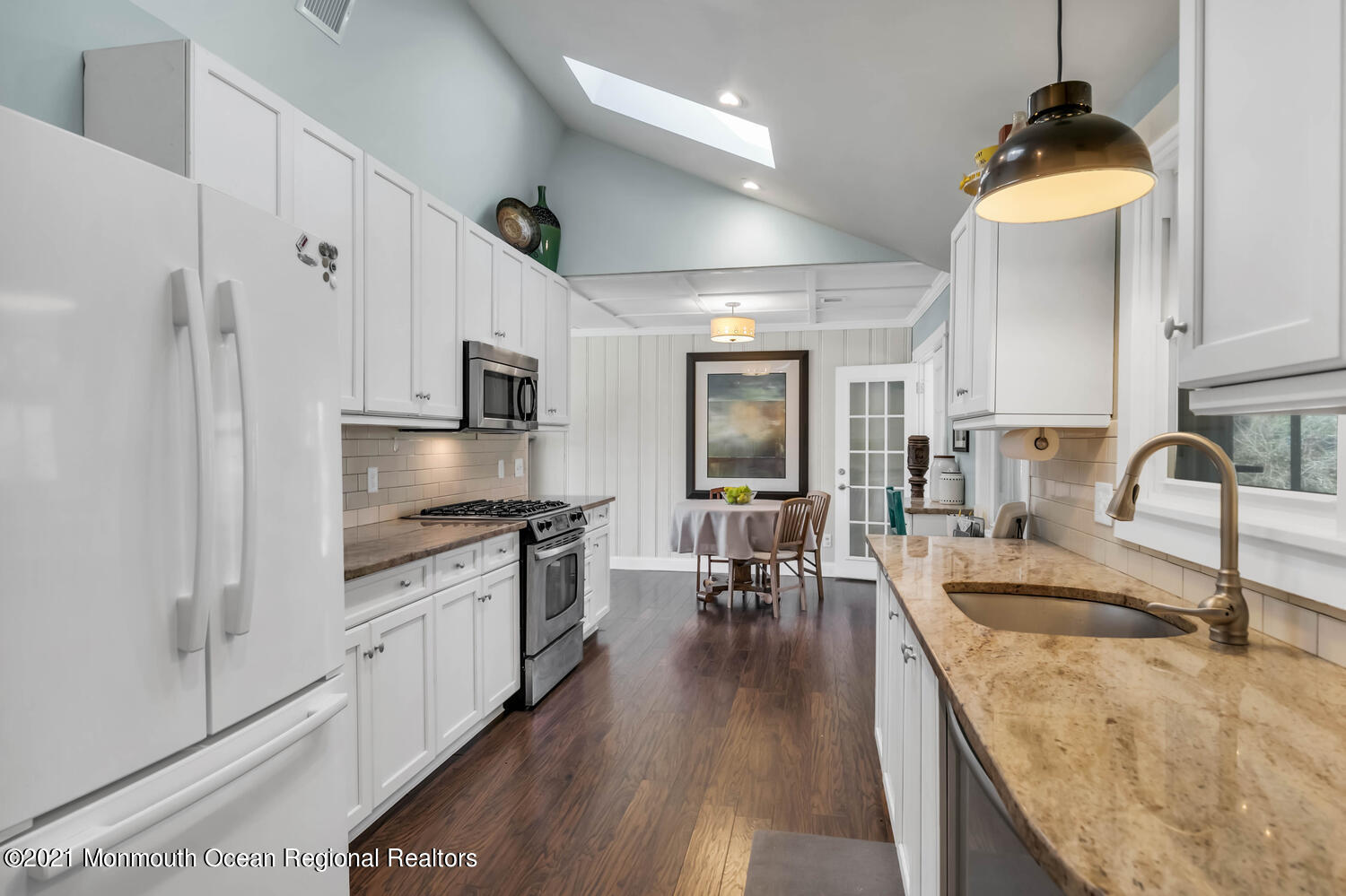 4 Marvin Road Middletown, NJ 07748 - Photo 11 of 33 Kitchen