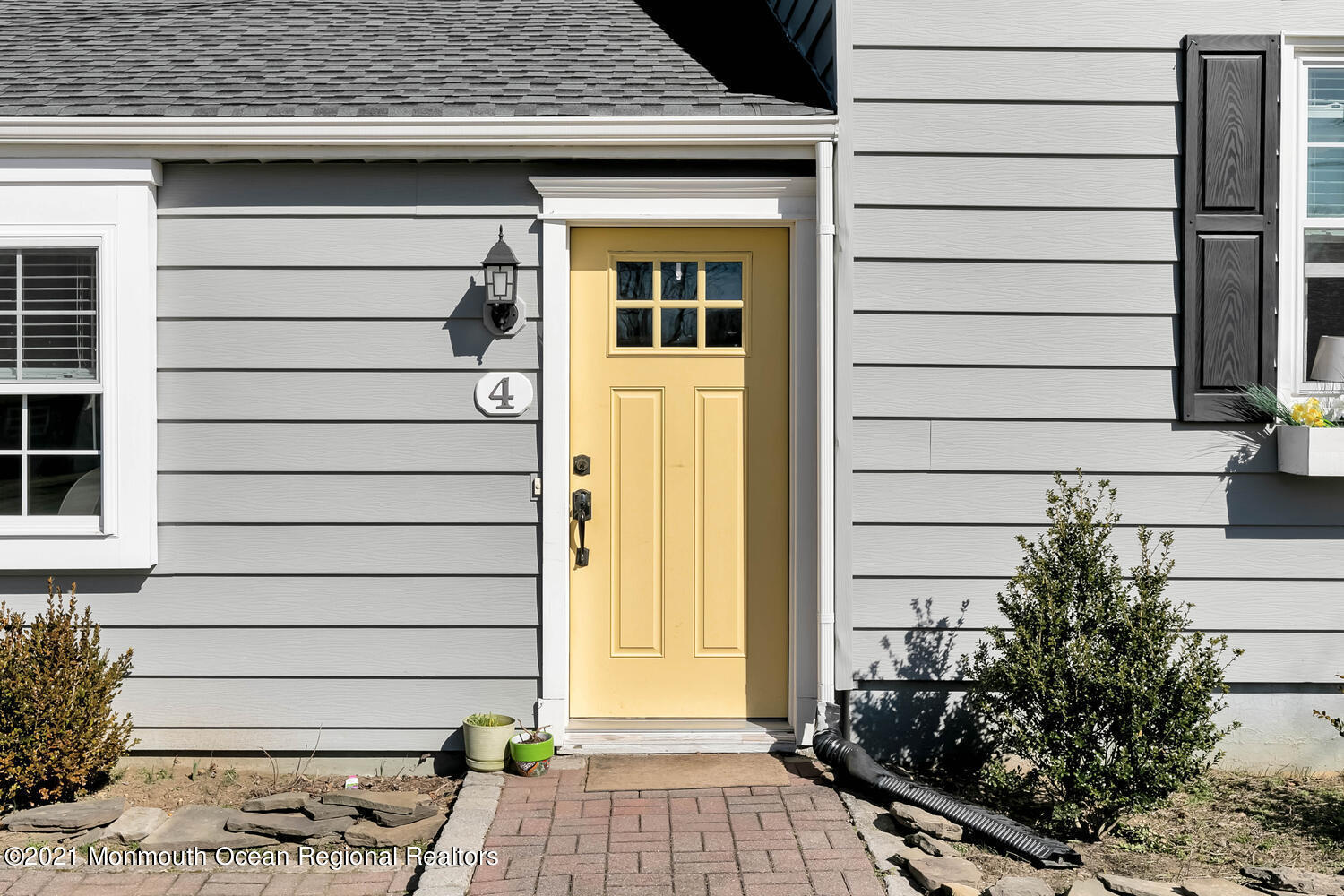 4 Marvin Road Middletown, NJ 07748 - Photo 32 of 33 Front door