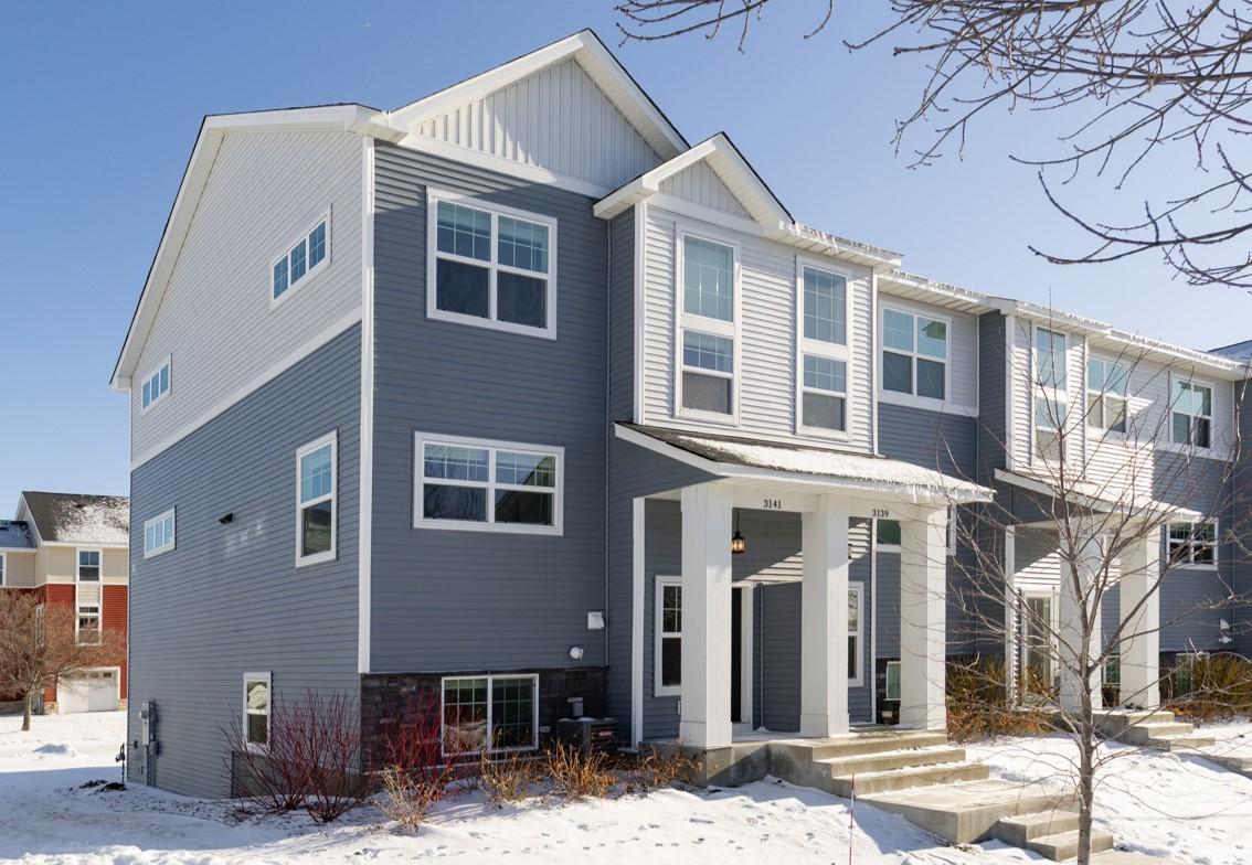 3141 Clover Ridge Drive Chaska, MN 55318 - Photo 1 of 15