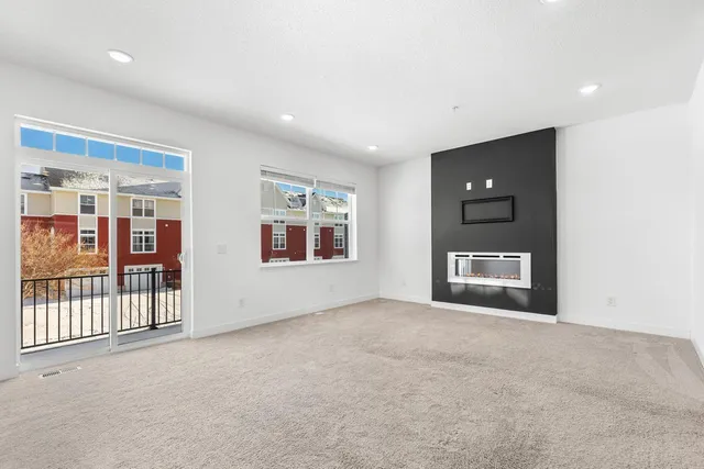 $369,900 | 3141 Clover Ridge Drive, Chaska, MN 55318