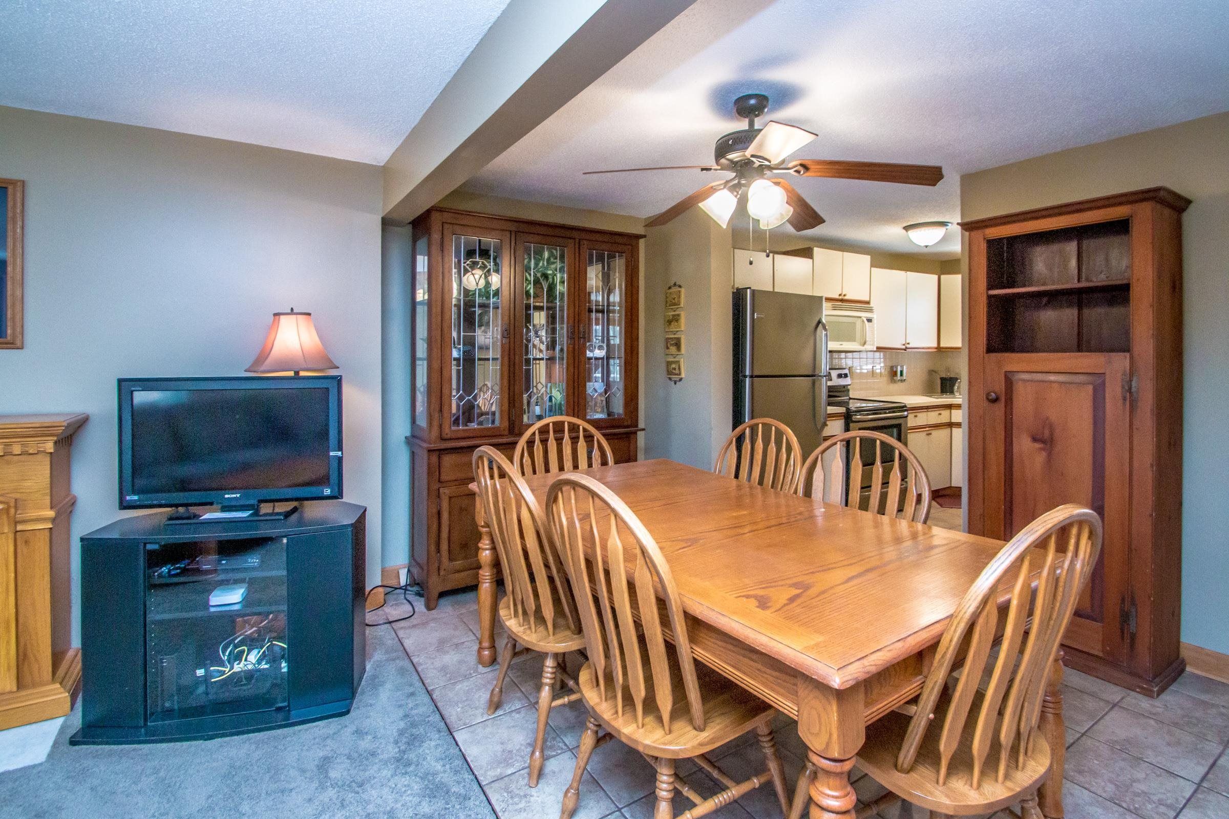 25 Hawke Road, Unit 12A Conway, NH 03860 - Photo 13 of 40