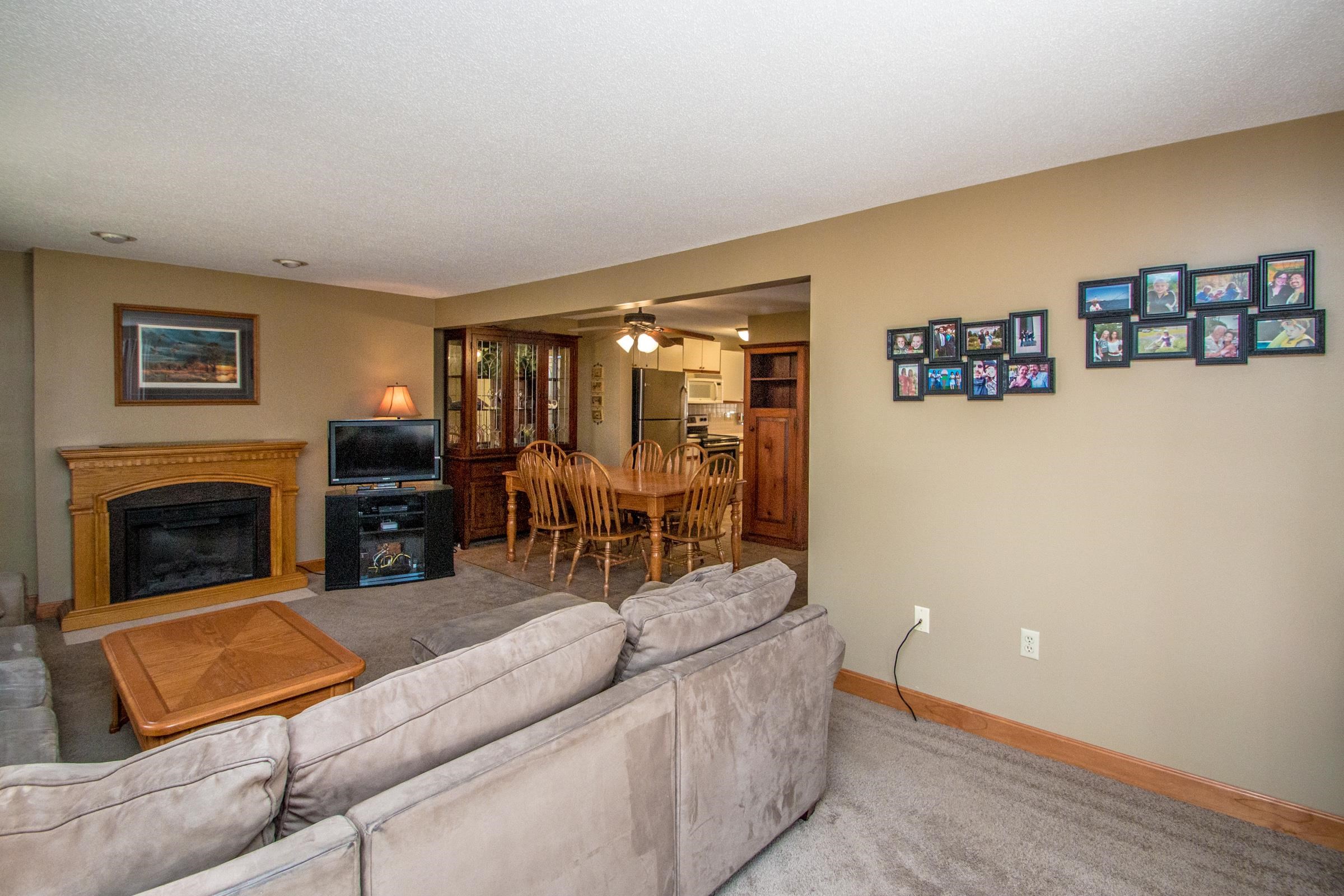 25 Hawke Road, Unit 12A Conway, NH 03860 - Photo 14 of 40