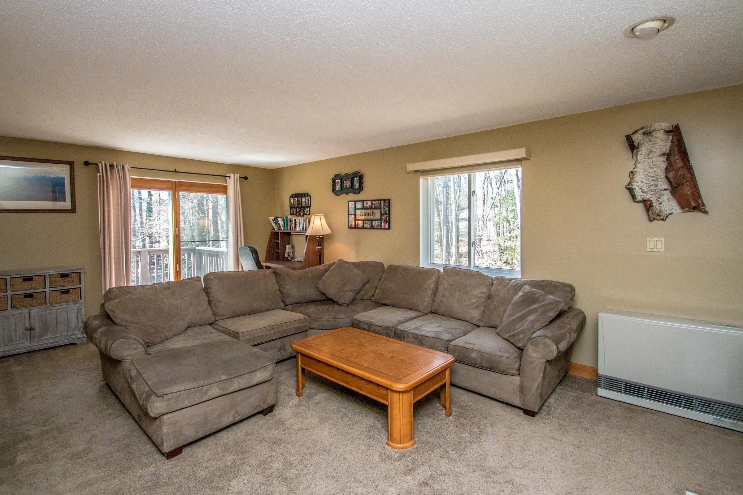 25 Hawke Road, Unit 12A Conway, NH 03860 - Photo 15 of 40