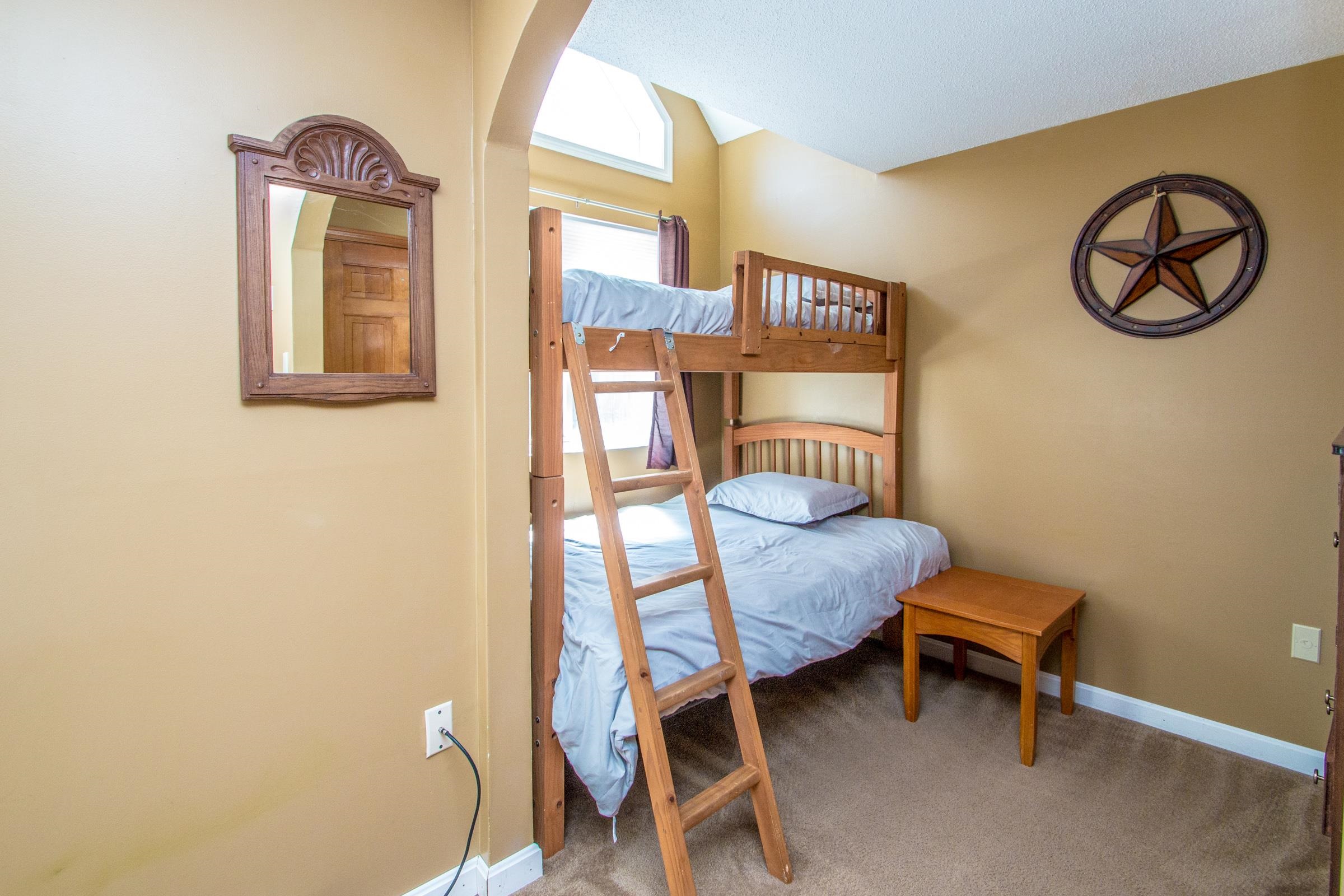 25 Hawke Road, Unit 12A Conway, NH 03860 - Photo 27 of 40