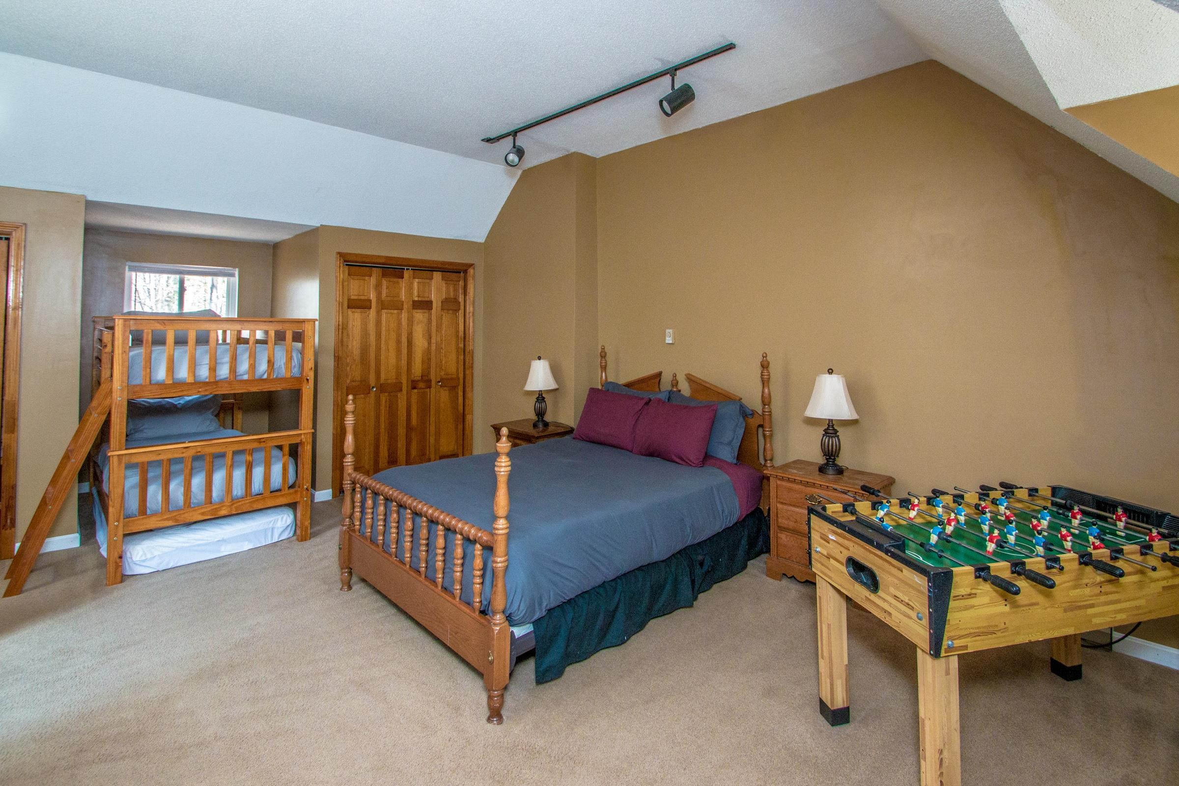 25 Hawke Road, Unit 12A Conway, NH 03860 - Photo 34 of 40