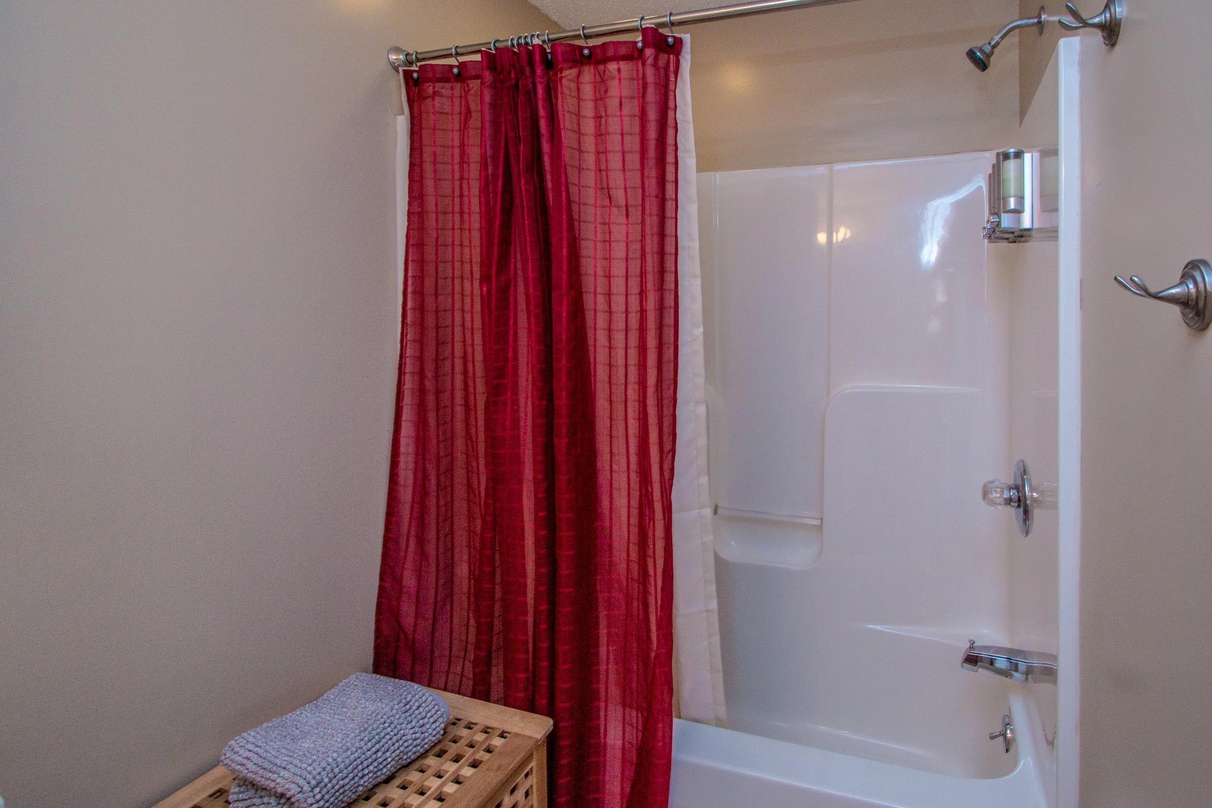 25 Hawke Road, Unit 12A Conway, NH 03860 - Photo 5 of 40