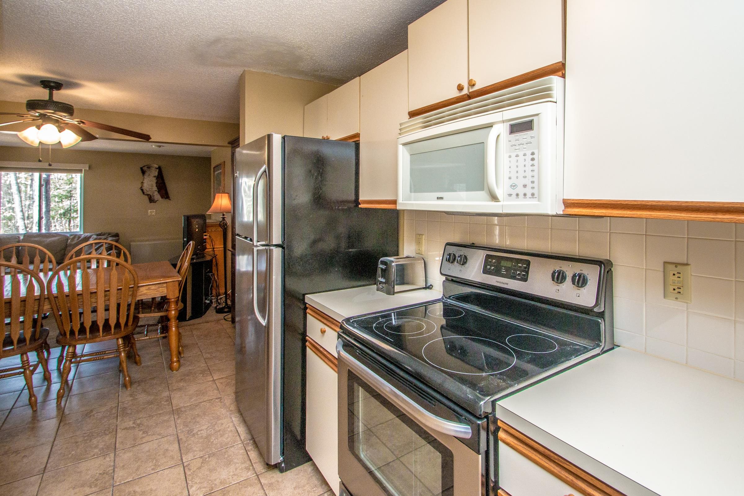 25 Hawke Road, Unit 12A Conway, NH 03860 - Photo 7 of 40
