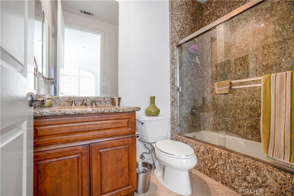 46211 Cypress Estates Court Palm Desert, CA 92260 - Photo 16 of 35