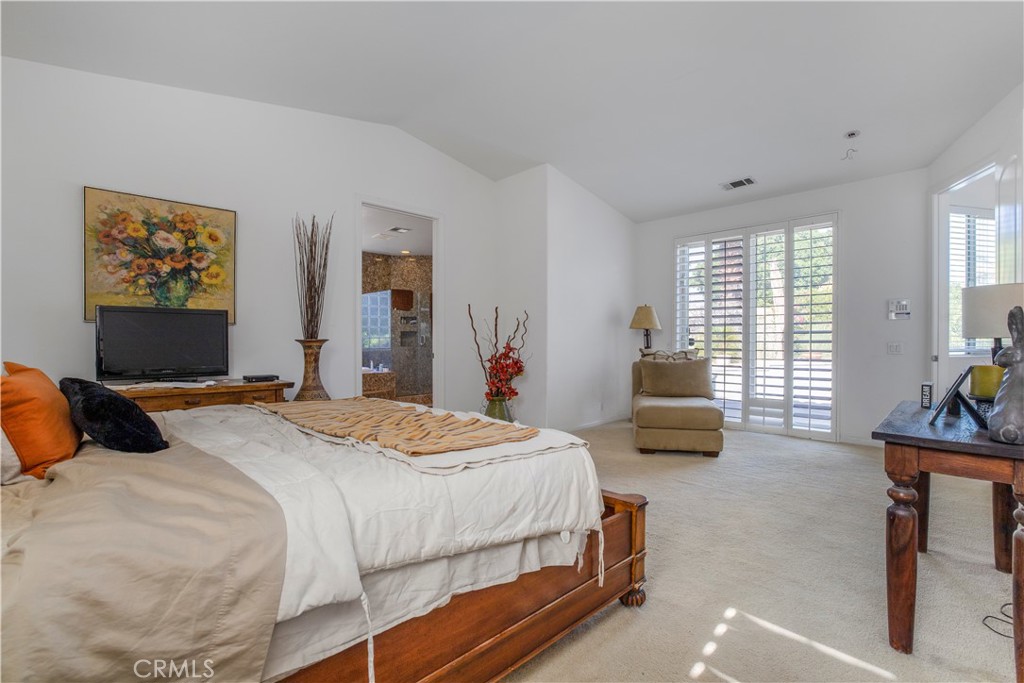 46211 Cypress Estates Court Palm Desert, CA 92260 - Photo 24 of 35 Primary Bedroom