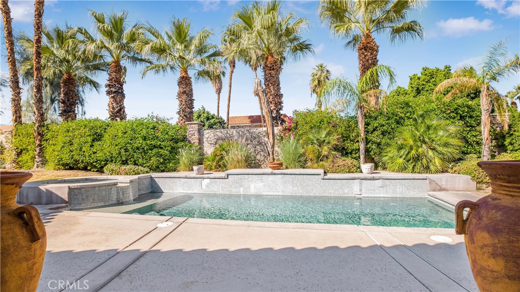 46211 Cypress Estates Court Palm Desert, CA 92260 - Photo 29 of 35