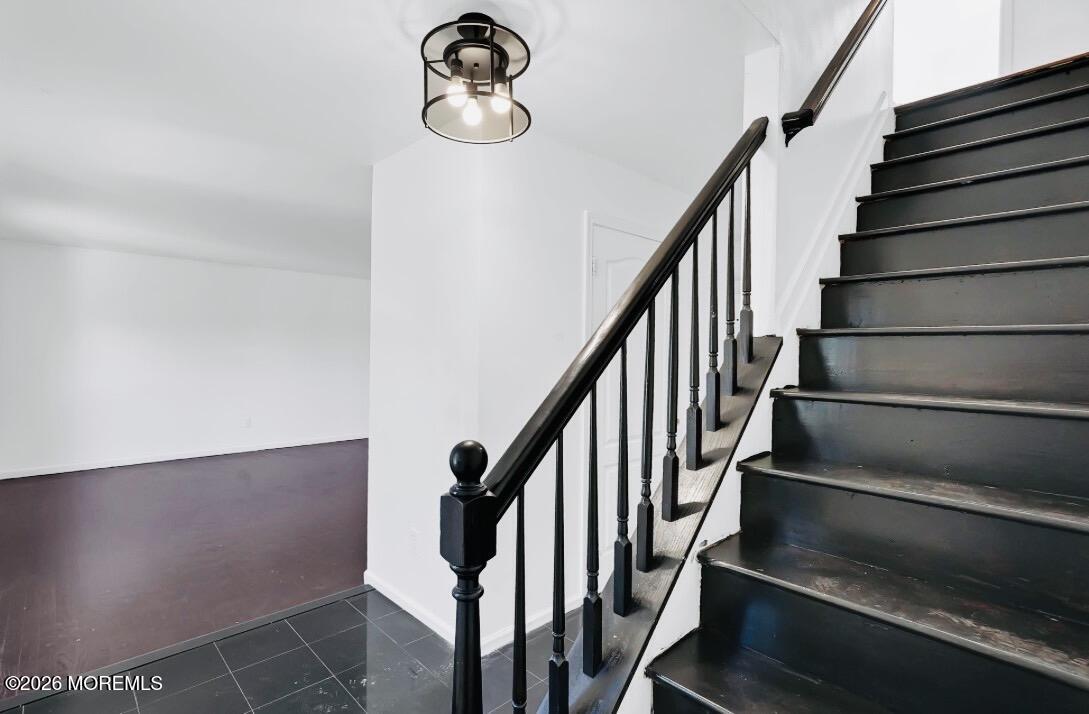 2207 Herbertsville Road Point Pleasant, NJ 08742 - Photo 10 of 38 Foyer/Entry