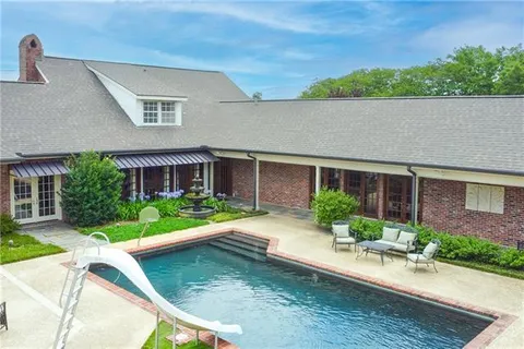 $695,000 | 1869 2nd Street, Lutcher, LA 70071