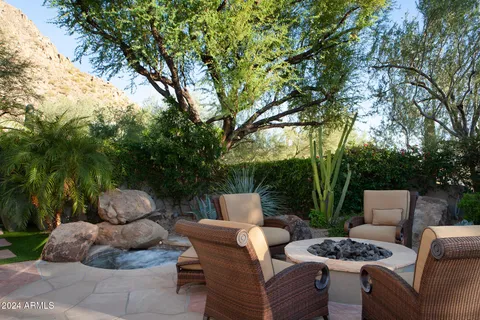 $4,699,800 | 10040 East Happy Valley Road, Unit 504, Scottsdale, AZ 85255