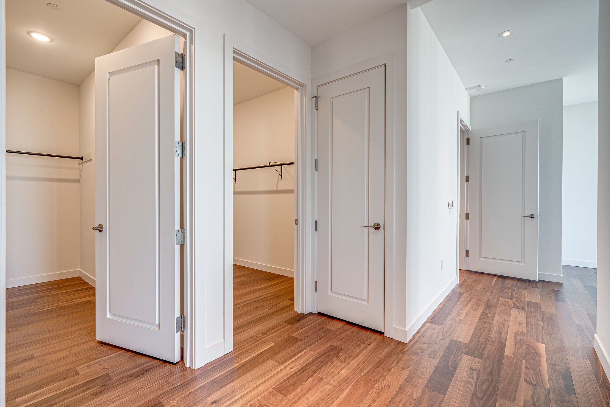 160 2nd Avenue South, Unit 3401 Nashville, TN 37201 - Photo 12 of 32