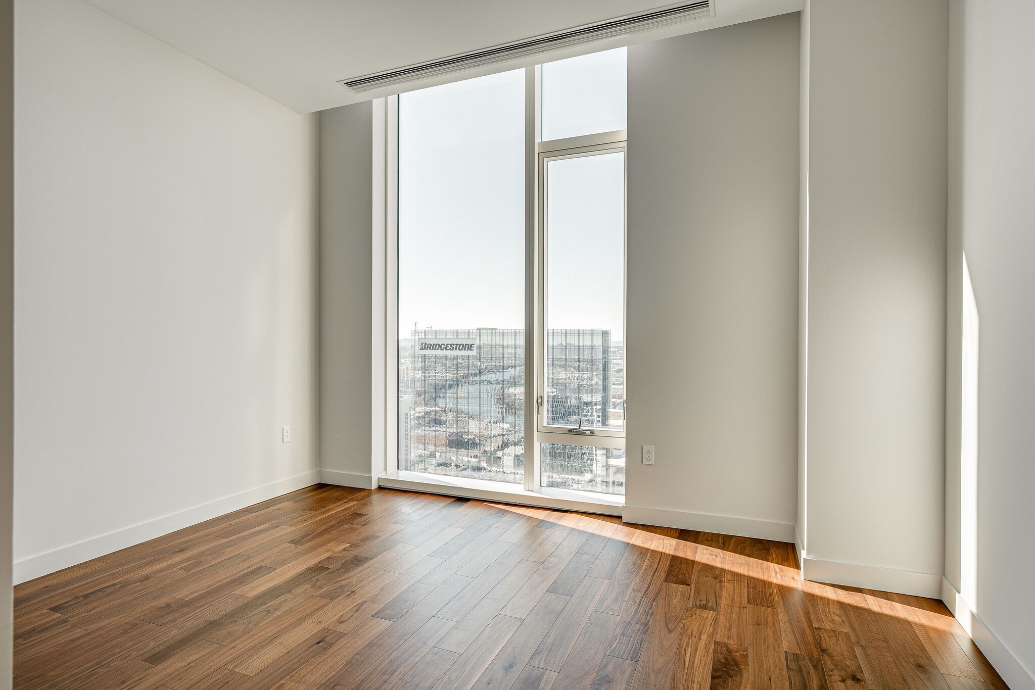 160 2nd Avenue South, Unit 3401 Nashville, TN 37201 - Photo 16 of 32